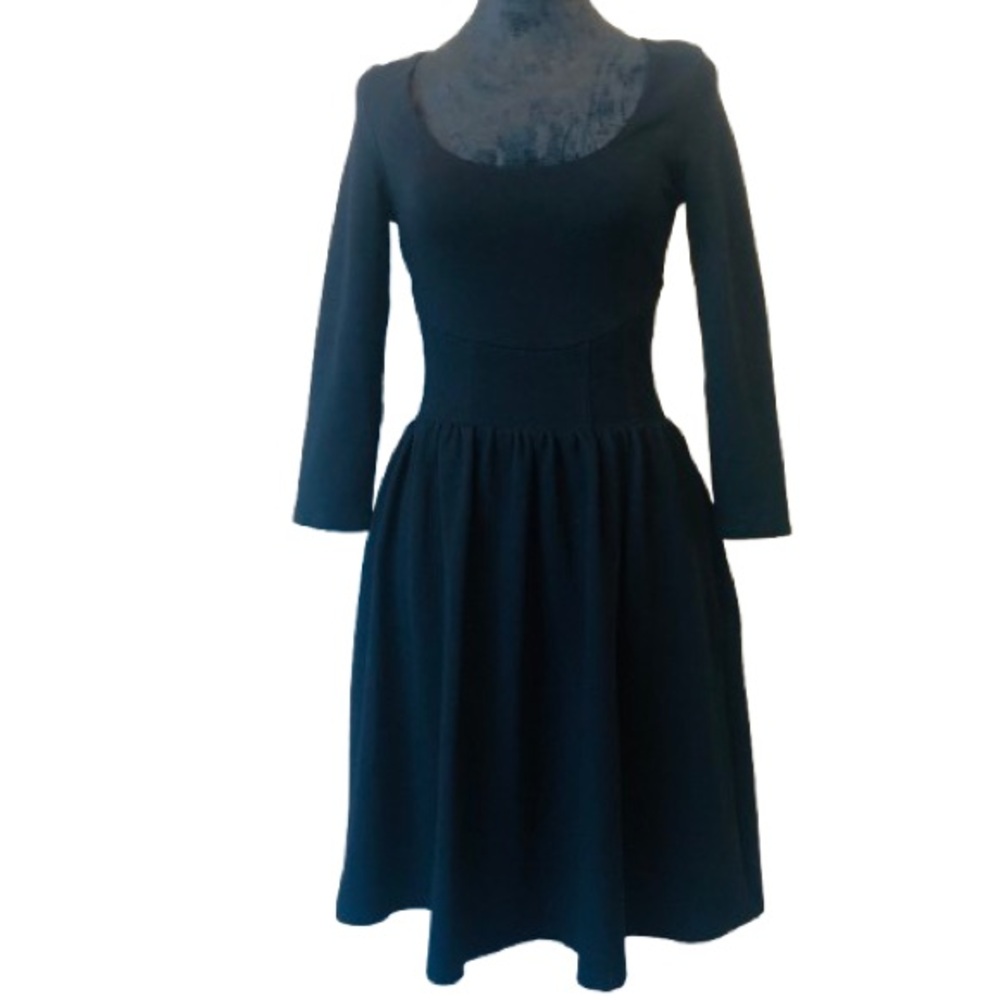 Club Monaco Black Scoop Neck Skater Dress Size 00